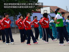 关注儿童出行安全 体验奔驰B200温暖之旅