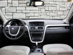 首选2.0L自动车型 奔腾X80实用导购手册