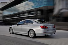 2014款宝马5系改款产品发布 增新V8引擎