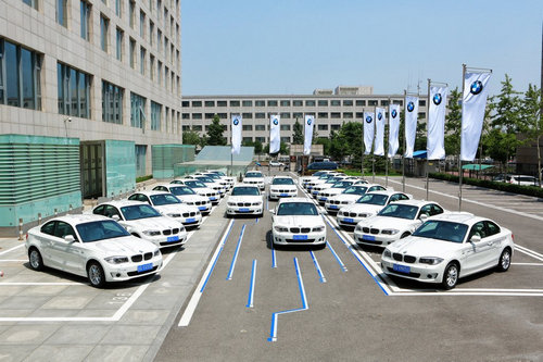 BMW迎接电动汽车商业化的黎明