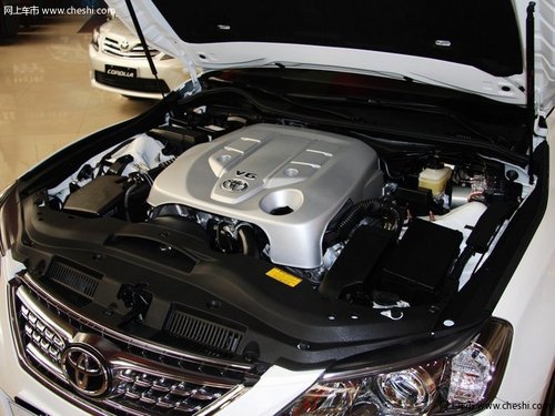丰田锐志最高优惠2.6万元 中级运动轿车