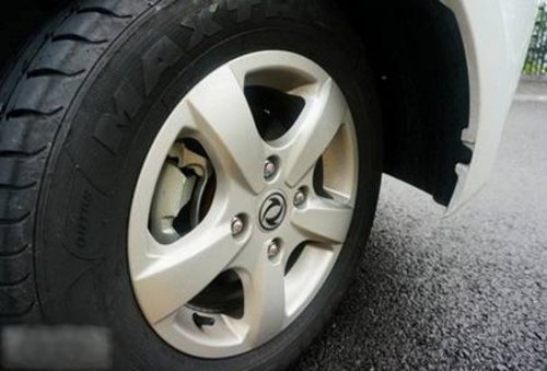小试新紧凑型商务车--东风小康风光