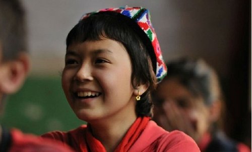 雪佛兰红粉笔乡村教育计划记录新疆站！