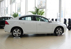 2013款沃尔沃S60 现车成本售价批量直降