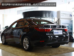 配全景天窗 雷克萨斯ES限量版到店实拍