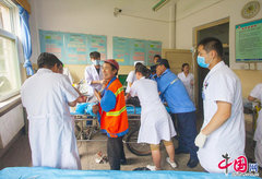 环卫工人下班途中遇车祸 尚未脱离危险