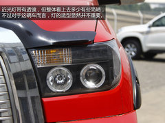 丰田坦途重度改装 底盘升高/内饰更奢华