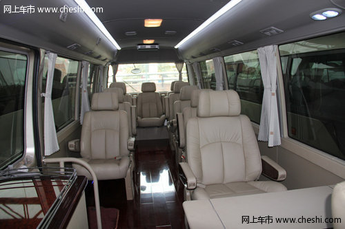 丰田考斯特高端公务客车  多种用途座驾