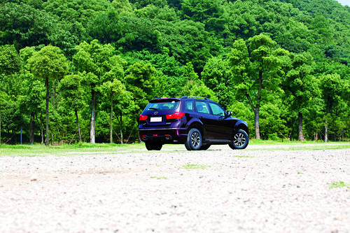 来自海口的重量级车型 试驾海马全新S7