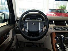 2013路虎揽胜运动版 到店感受运动之旅