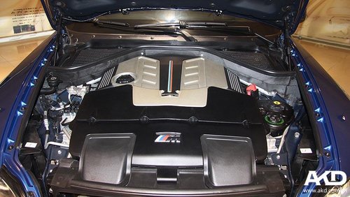 澳康达宝马X6M售价106万 越野车中的超跑