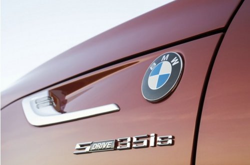 BMW Z4敞篷跑车上市 四款车型再续传奇