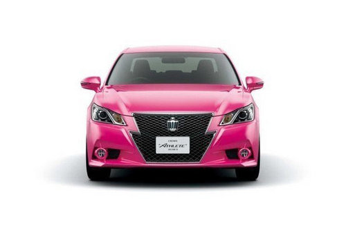 魅惑粉色 丰田首款粉红色皇冠11月首发