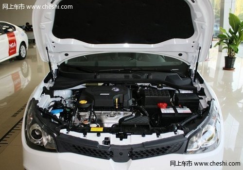 鄂市MG5购车最高优惠1.5万元 现车销售