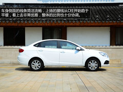 入门级家轿的时尚之选 试驾江淮和悦A30
