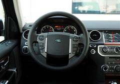 路虎发现四  现车到店尽享折扣优惠5万8