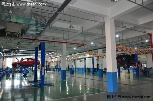 一汽丰田大庆名派特约店欢迎您的光临