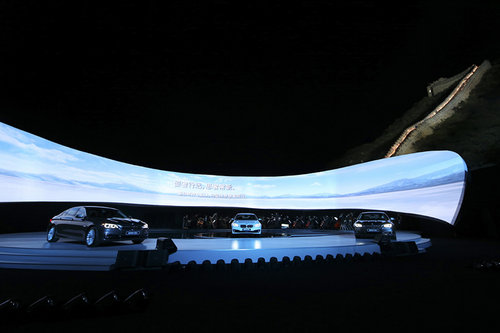 超越同级 新BMW5系Li创豪华商务新境界