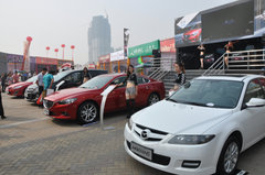 商丘一汽马自达大篷车巡展活动 登陆帝和广场