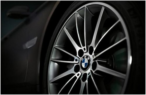 购新BMW 7系即赠价值万元低温天气轮胎
