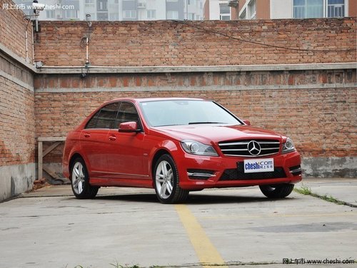 北京奔驰C级综合优惠6.7万 强烈AMG风格