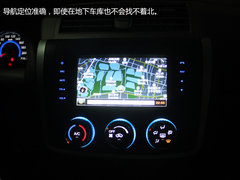 空间宽敞/挡位清晰 试驾2014款众泰Z300