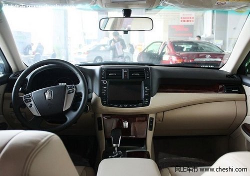 呼市一汽丰田皇冠V6 2012款优惠1.8万元