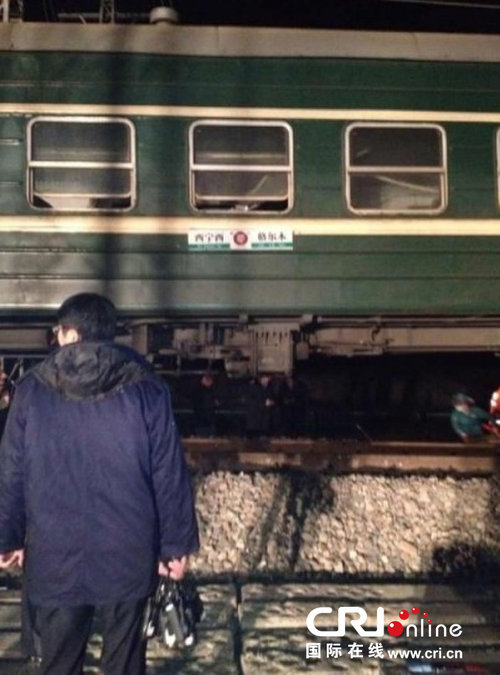 青藏铁路格尔木站火车相撞 已致一人死亡