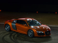 奥迪新款R8/RS5敞篷版上市 售128.8万起