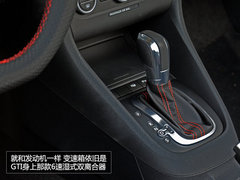 性能与拉风兼顾 四款性能敞篷车型推荐
