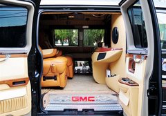 GMC顶级商务车 现车尊享内购价最低98万