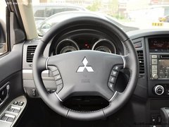 2014款帕杰罗精英超越版  进口三菱商家