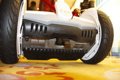 Ninebot9号平衡车上市 售1.49-1.89万元