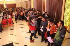 东风风神河南区域工厂直销大型特卖会落幕