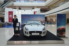 捷豹F-TYPE/全新一代揽胜运动亮相市府恒隆