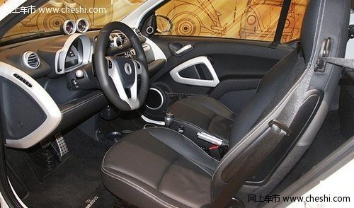 奔驰Smart 1.0T巴博斯版仅售19.00万元
