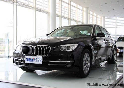 呼市褀宝BMW7系指定车型送价值26000元原厂太阳膜