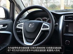 高性价比的选择 试驾昌河铃木利亚纳A6
