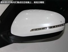 乌兰浩特起亚新K5实拍 高性价比中型车