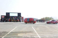 莲花汽车F1争霸赛六盘水国际车展精彩压轴