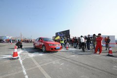 莲花汽车F1争霸赛山城巅峰对决 3000元大奖等你拿