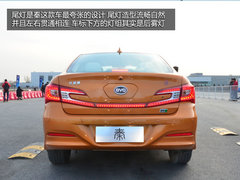 试驾比亚迪秦