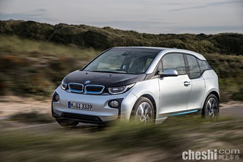 BMW i3和 BMW X5初上市即获褒奖