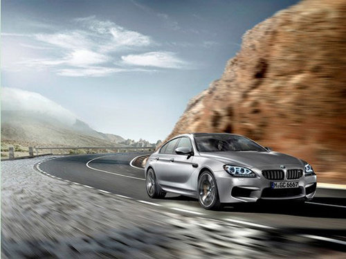 新BMW M6四门轿跑车摘得比赛跑车组桂冠