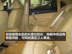 家用车新选择 网上车市实拍东南V5菱致