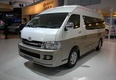 2013款丰田海狮  天津现车年底促销43万