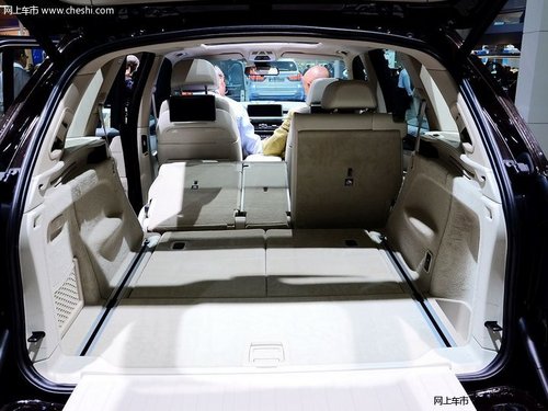 2014款寶馬X5展廳現(xiàn)車到店  火爆熱銷中