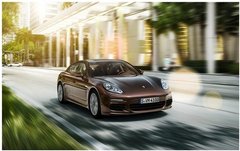 大连保时捷心驰神往 试驾新款Panamera