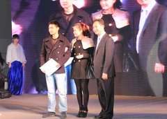 兴乐之夜 大兴奔驰一周年庆典盛大举行