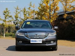 雅阁全系优惠6000元  赠送装饰